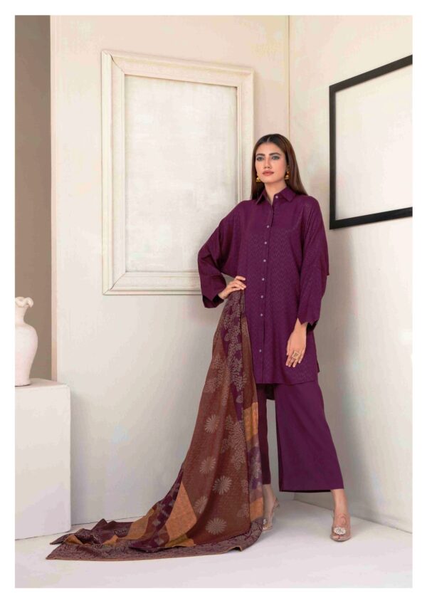 Dupatta displayed